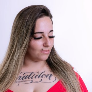 Andreia Pereira, cliente de sessão de gravidez, fotografada por Raiza Barbozza.