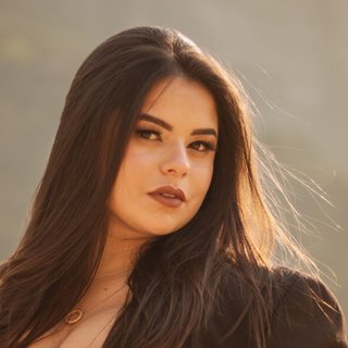 Ingrid Fazol, cliente de sessão de gravidez, fotografada por Raiza Barbozza.